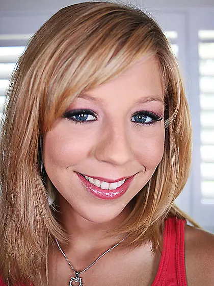 The inexperienced mouth of teen Chase Allure doing the hottest b