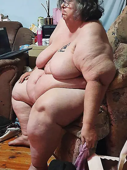 more supersize fat fuck pig me
