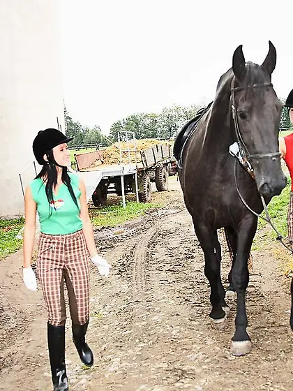 Lucy Q and Angelica B pics