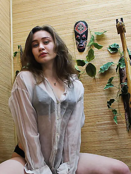 18yo strap on webcam