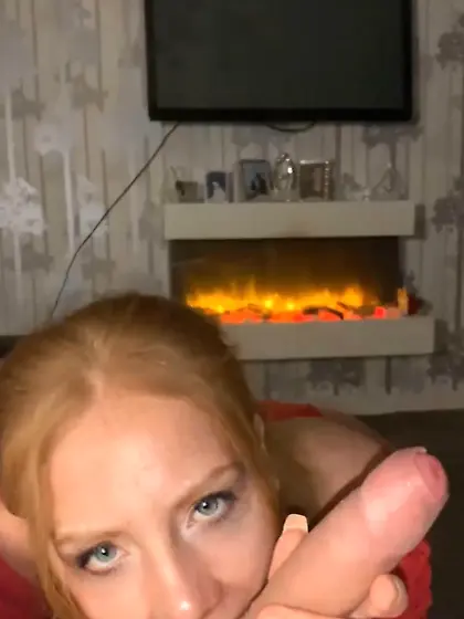 Lisa G. sucking cock at Christmas in Virginia