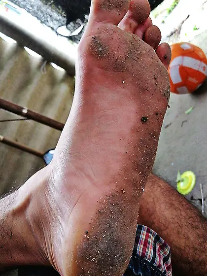 My dirty feet sole