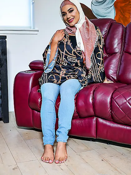 Kinky couple takes their passionate embrace to new heights