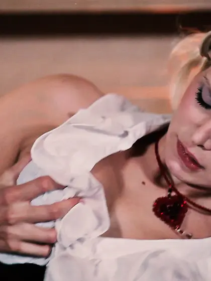 Wet pussy can have its own artistic merit as you see here