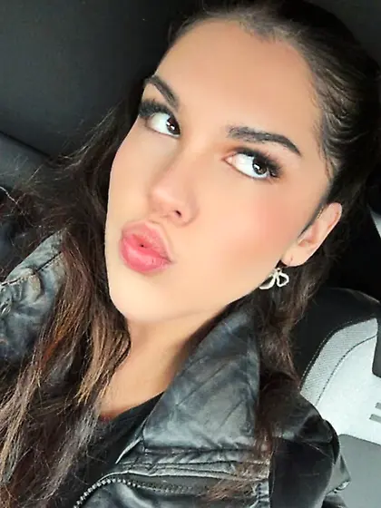 Drew la pute gorge profonde