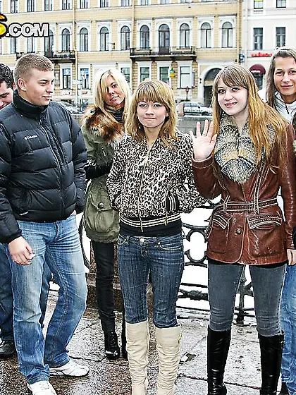 College students get wild with group sex after getting drunk at