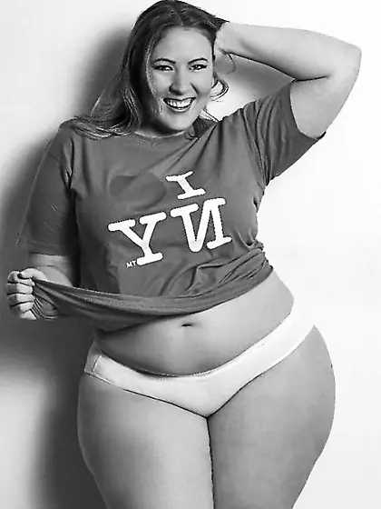 Phat Ass White Girl,  giant culo,  plumper