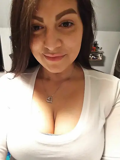 Hottt Latina Wife Exposed