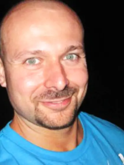 Brunette jason perform anal