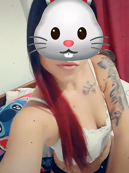 Que perrita traviesa soy...