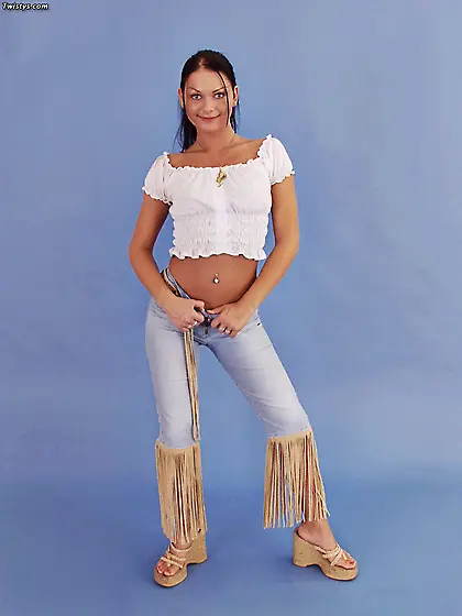 Sexy and horny solo babe,  Cristina Bella gets off her clothes an