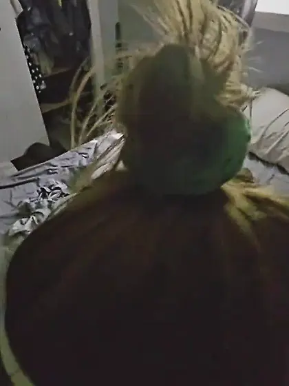 Hi! I am Rikki looking for BBC to tribute my pics!