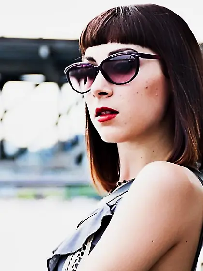 The mind blowing outdoor softcore pictures from the luxurious mo