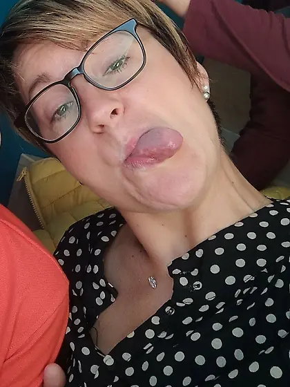 Aurélie sexy mother,  sperm face