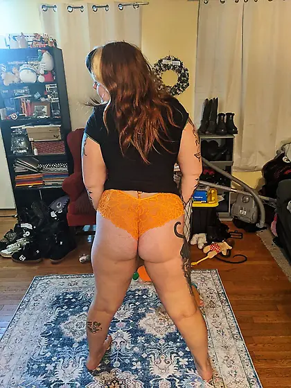 G’ana the fat dirty whore