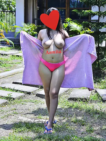 Indian Desi Hotwife Asmita showing her sexyness