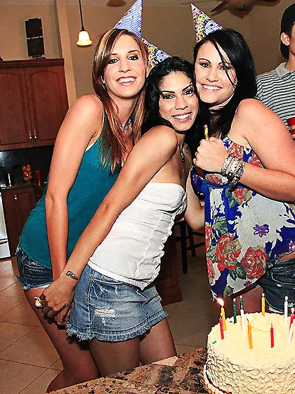 The best dessert for girls Dynasty,  Lexxi Silver and Ashli Ames