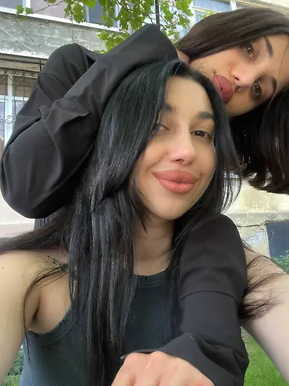 Sisters Lana and nikki❤️‍