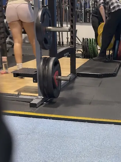 Teen gym chav FAT ASS