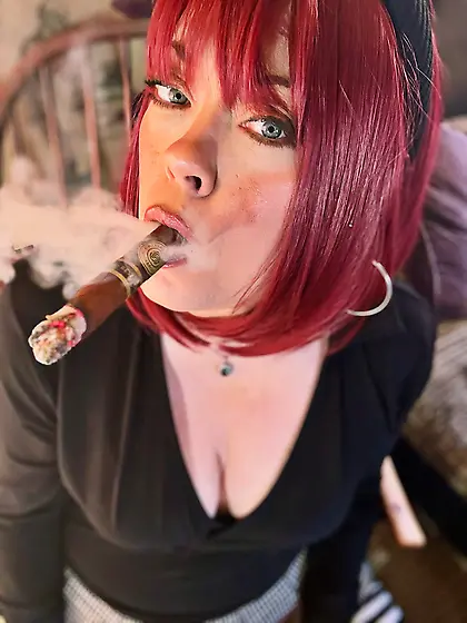 Tina Snua Selfies #139