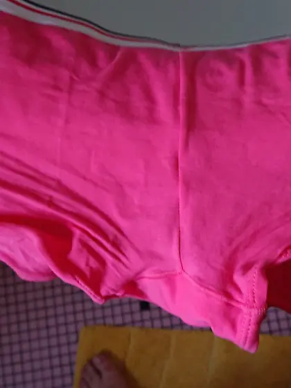 Masturbation dans ses culottes