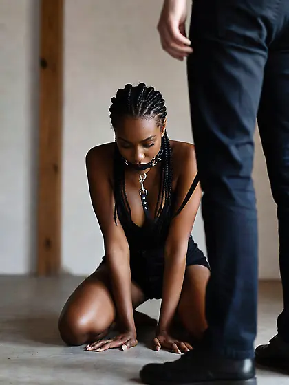 nigger and white feet