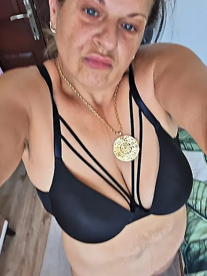 Son Leaks moms nudes