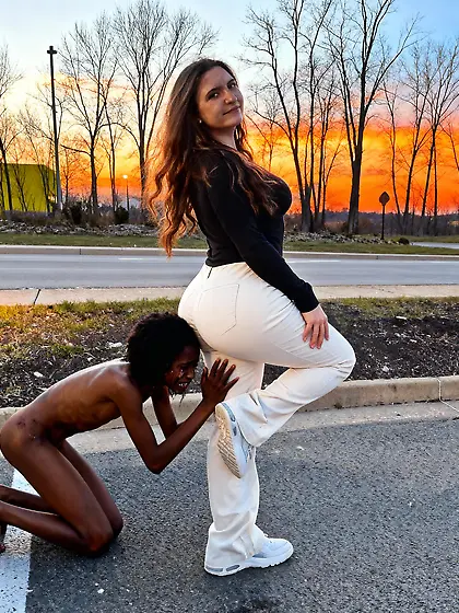 Nigger girl worships white ass