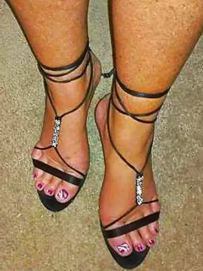 Cool soles of femmes I know part