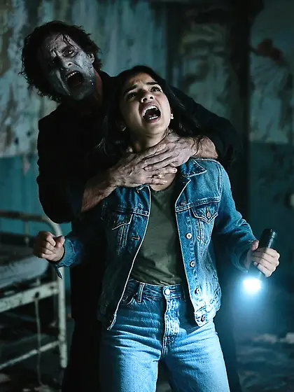 Urbex gone wrong (Jenna Ortega)