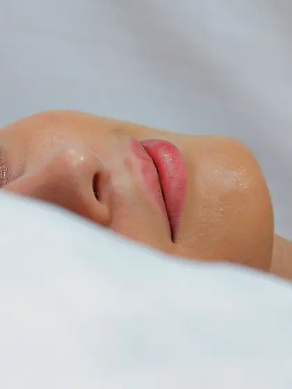 Bogdana B takes her lingerie off on the bed and shows us her wet