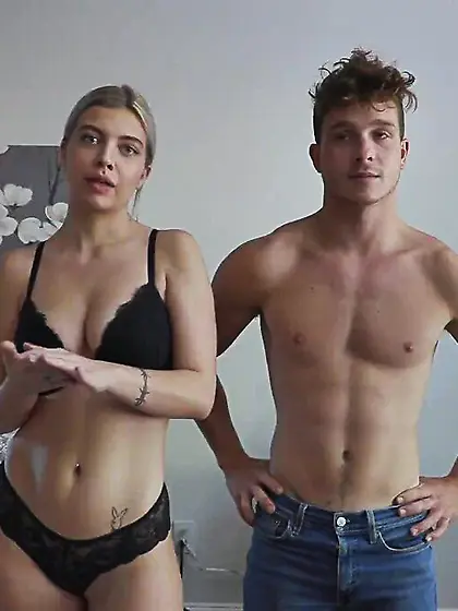 Blonde doll pussy dicking