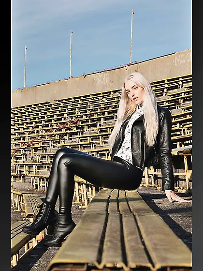 Blonde teen bitch ready to be taken rough