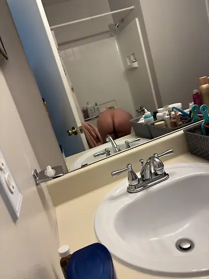 Spying on nude mother in law bending over