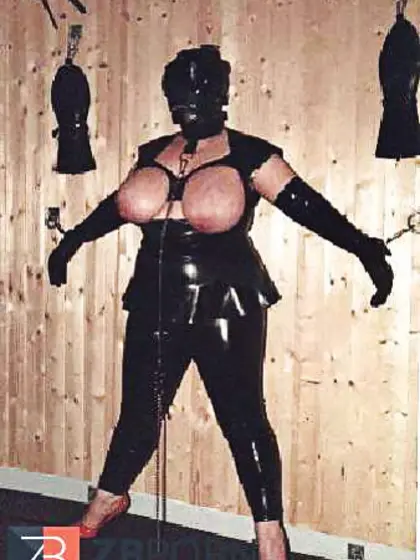 SADISM & MASOCHISM Inexperienced