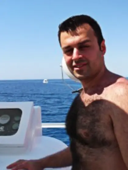 Brunette just4love perform anal