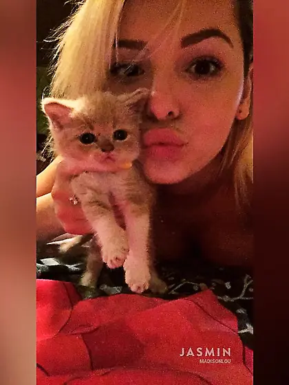 Teen bisexual strap on