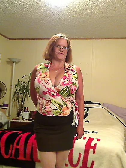 Curvy Lingerie Misha MILF from United States