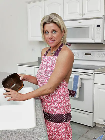 Delicious blonde milf with big boobs uses the shower to please t