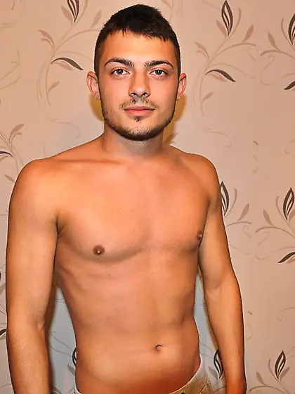 White young man hardricky