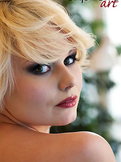 Hot french nude blonde