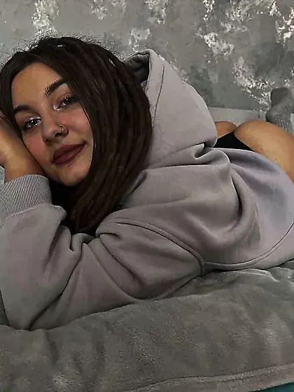 Alinaa naked only for me