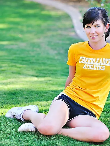 Small tits Tasha foot fetish scenes