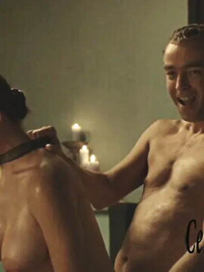 Lucy Lawless Topless