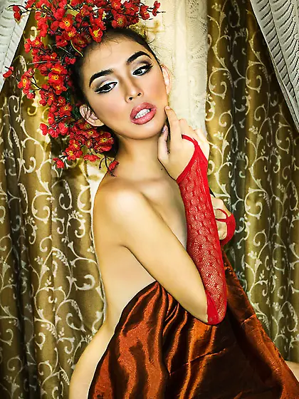Asian young transgender xxempressxx