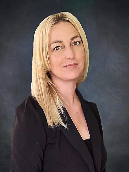 Crystal shows her tits off on the Texas beach