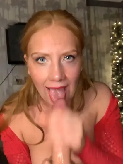 Lisa G.  sucking cock at Christmas in Virginia