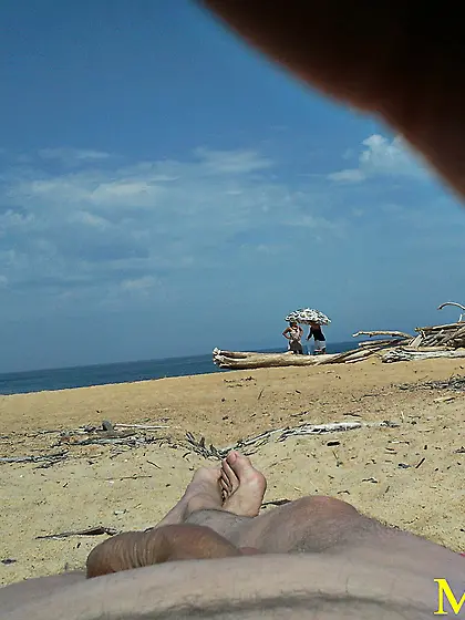 Max a day at the beach