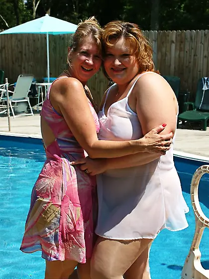 Lesbian sluts splash pool