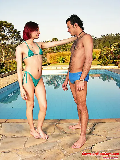 Fucking and bronzing with a redhead shemale